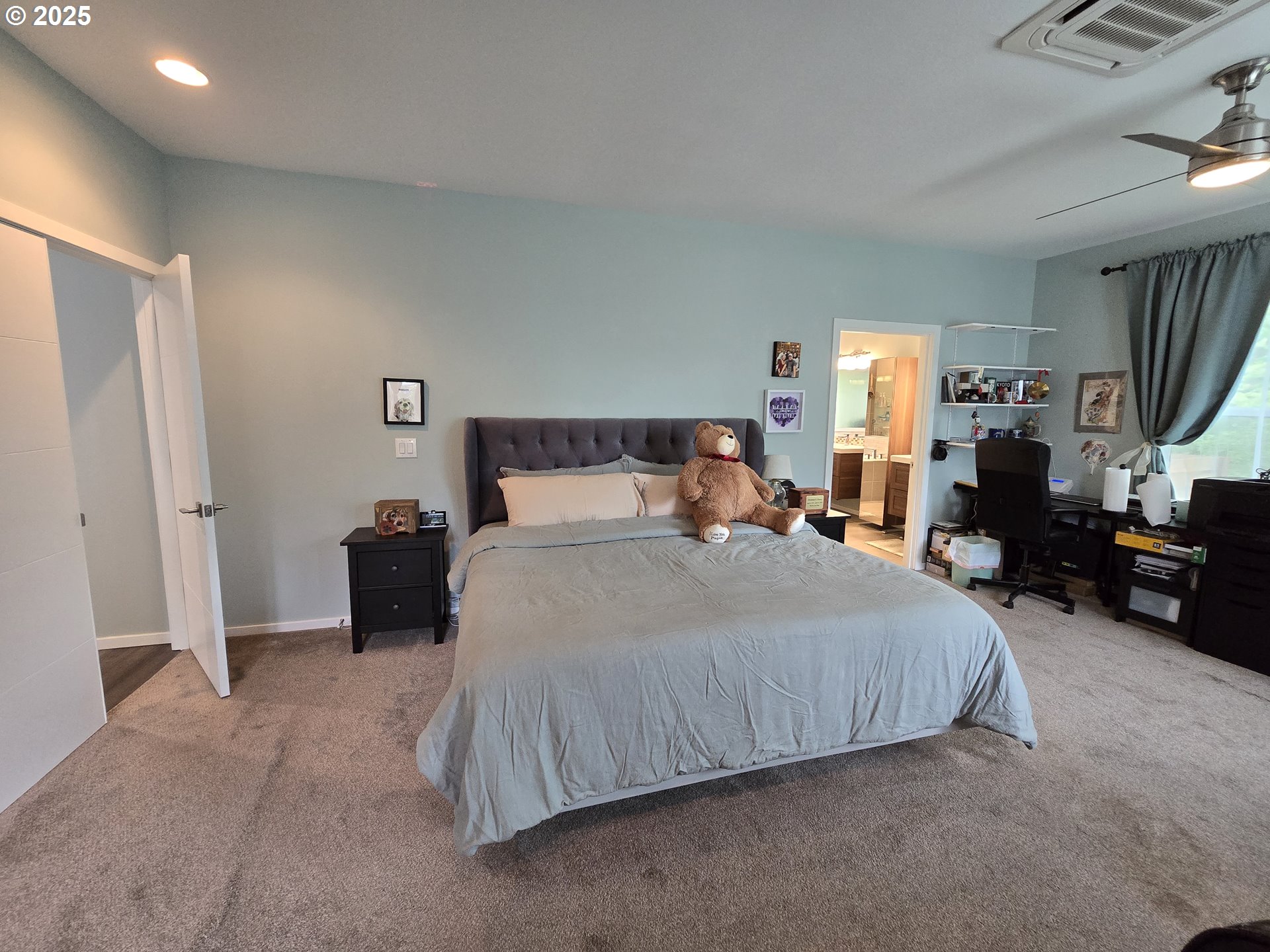 202 Northwest Quail Gardens Place Hillsboro, OR 97124 - Photo 20 of 41