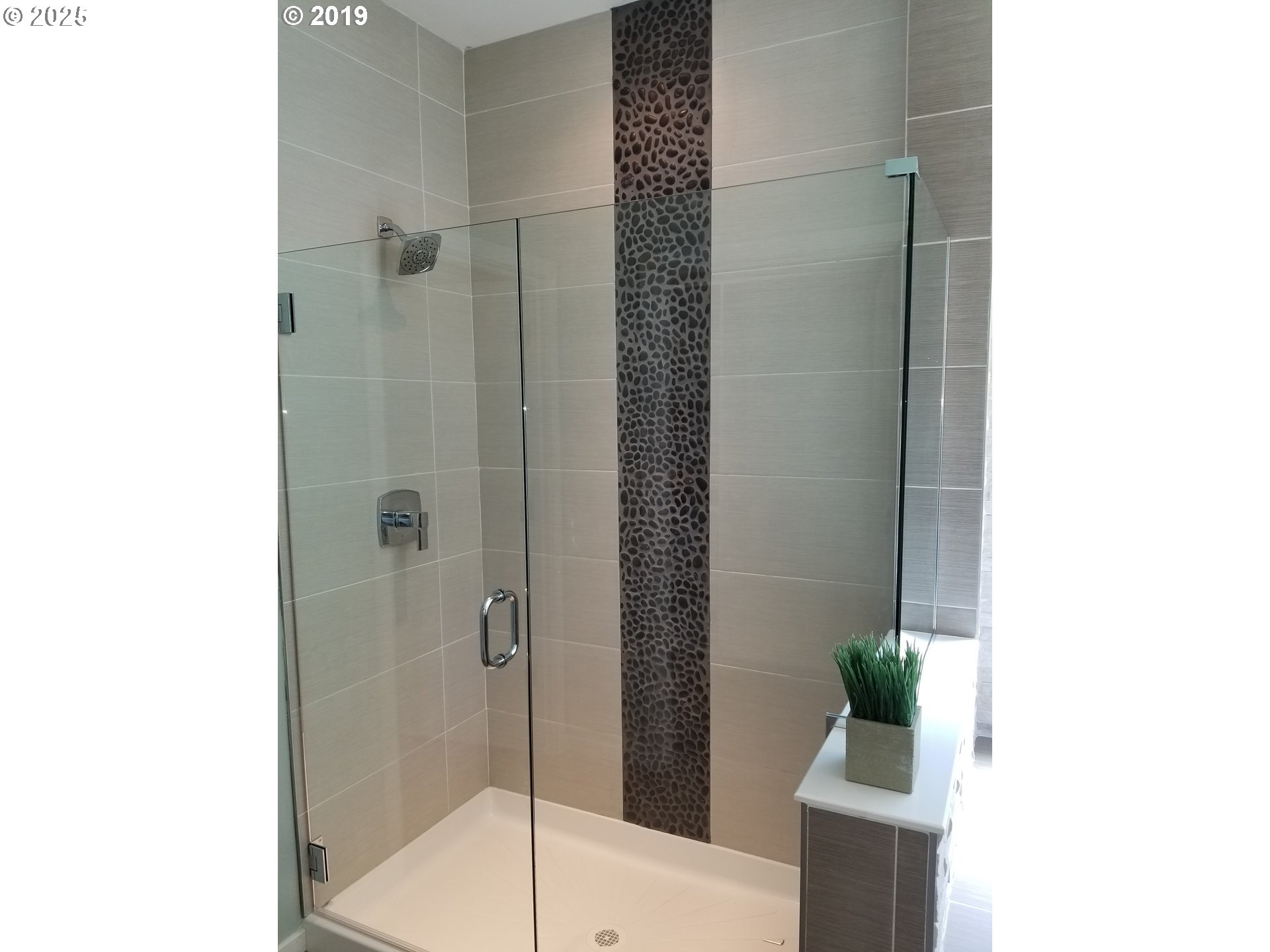 202 Northwest Quail Gardens Place Hillsboro, OR 97124 - Photo 23 of 41