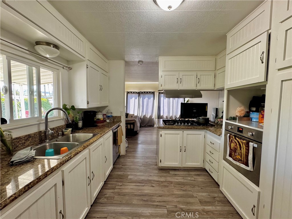 3883 Buchanan Street, Unit 133 Riverside, CA 92503 - Photo 9 of 12 Den Space Behind Kitchen