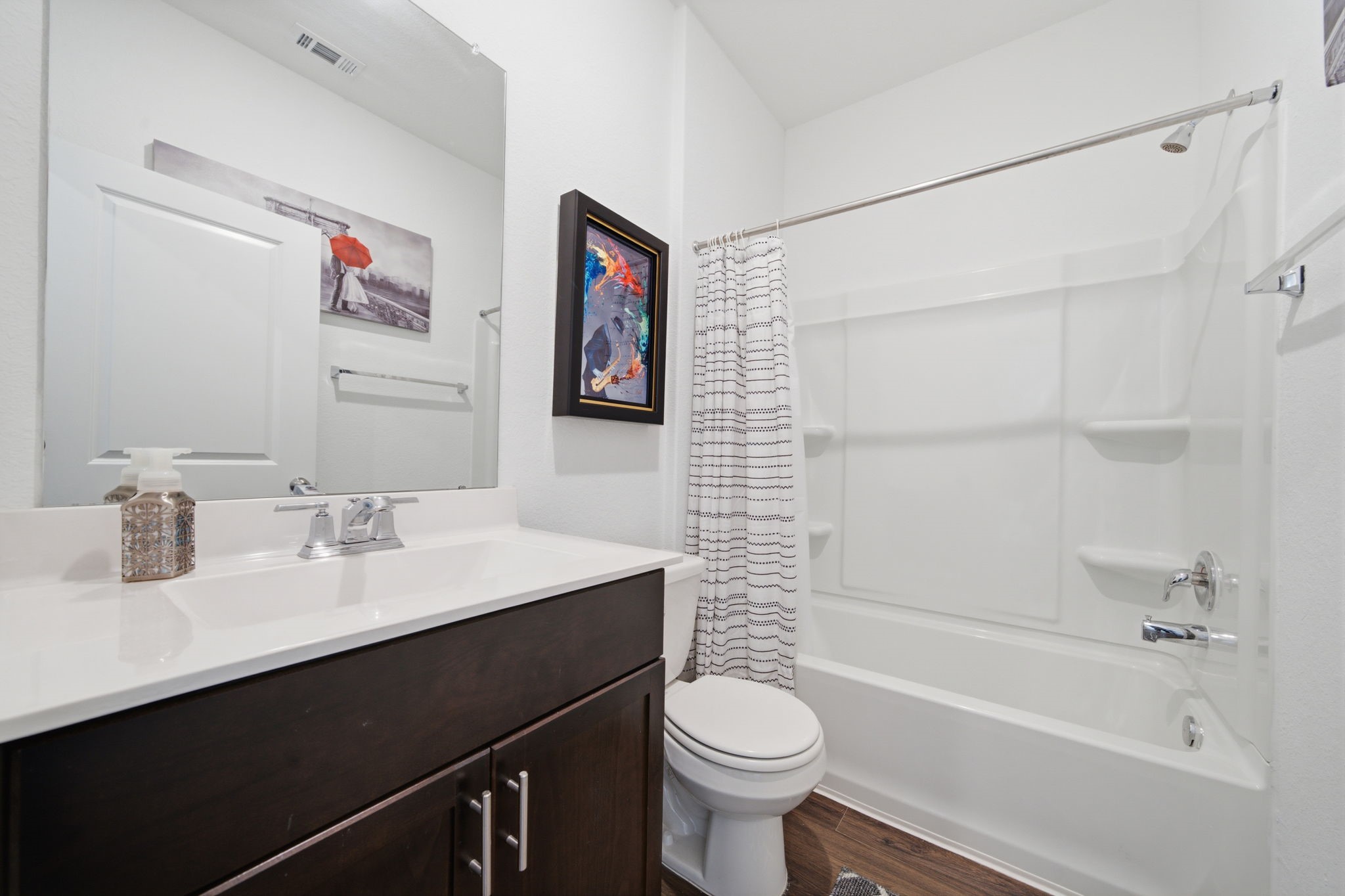 5706 Finely Run St Spring Spring, TX 77373 - Photo 21 of 34 Hall bath on the 1st floor just outside the downstairs bedroom.