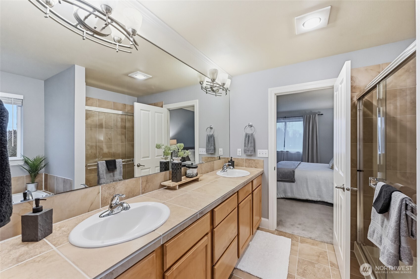 16019 Southeast 137th Terrace Renton, WA 98059 - Photo 21 of 38 Gallery Image 21