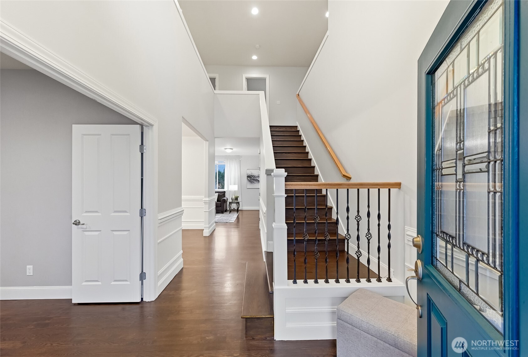 16019 Southeast 137th Terrace Renton, WA 98059 - Photo 3 of 38 Gallery Image 3