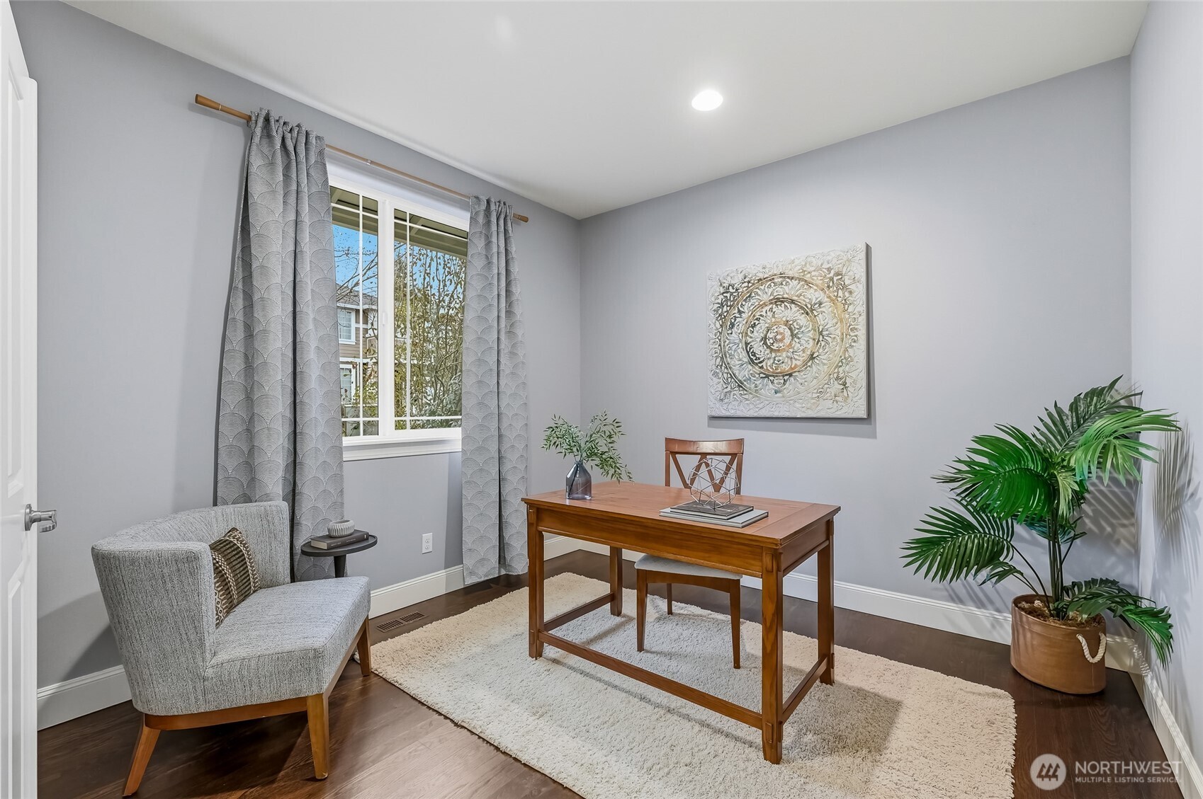 16019 Southeast 137th Terrace Renton, WA 98059 - Photo 4 of 38 Gallery Image 4