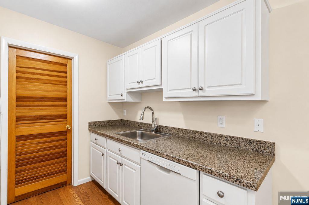 555 Riverside Avenue, Unit 9 Rutherford, NJ 07070 - Photo 9 of 23