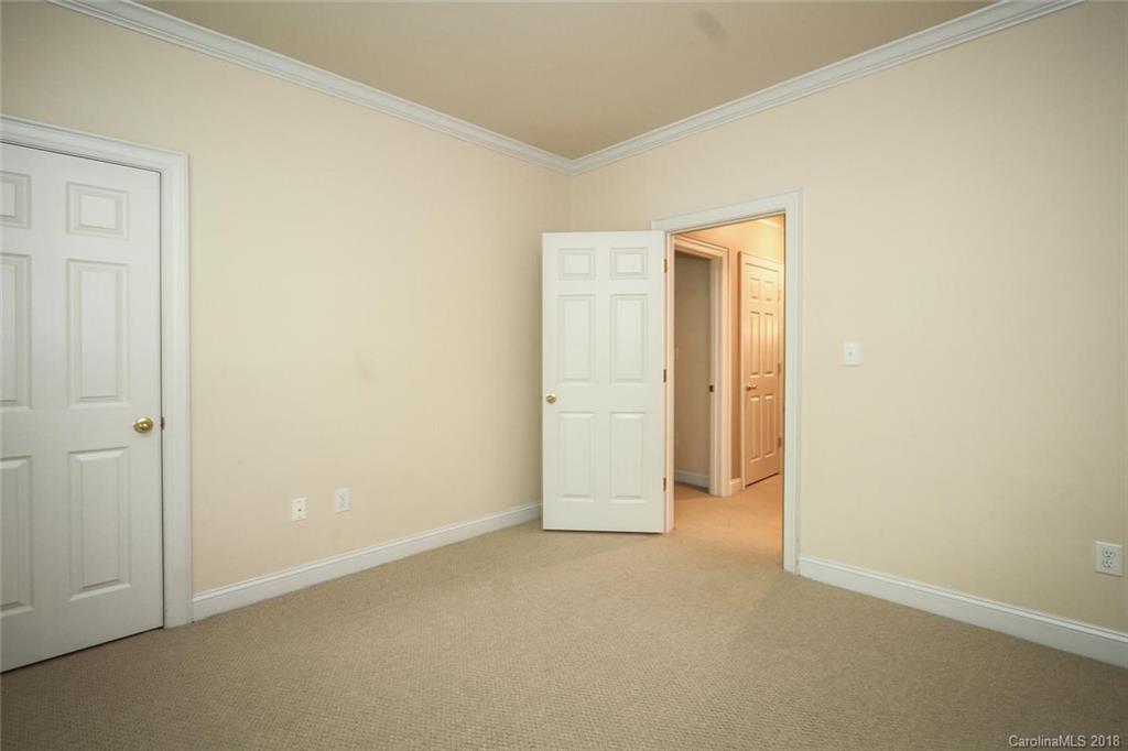 5609 Fairview Road, Unit 6 Charlotte, NC 28209 - Photo 13 of 18 Gallery Image 13