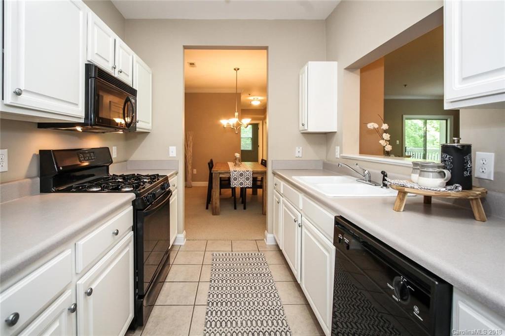 5609 Fairview Road, Unit 6 Charlotte, NC 28209 - Photo 7 of 18 Gallery Image 7