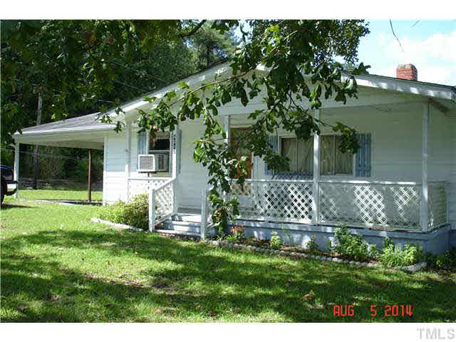 4013 Benson Hardee Road Benson, NC 27504 - Photo 2 of 4 Gallery Image 2