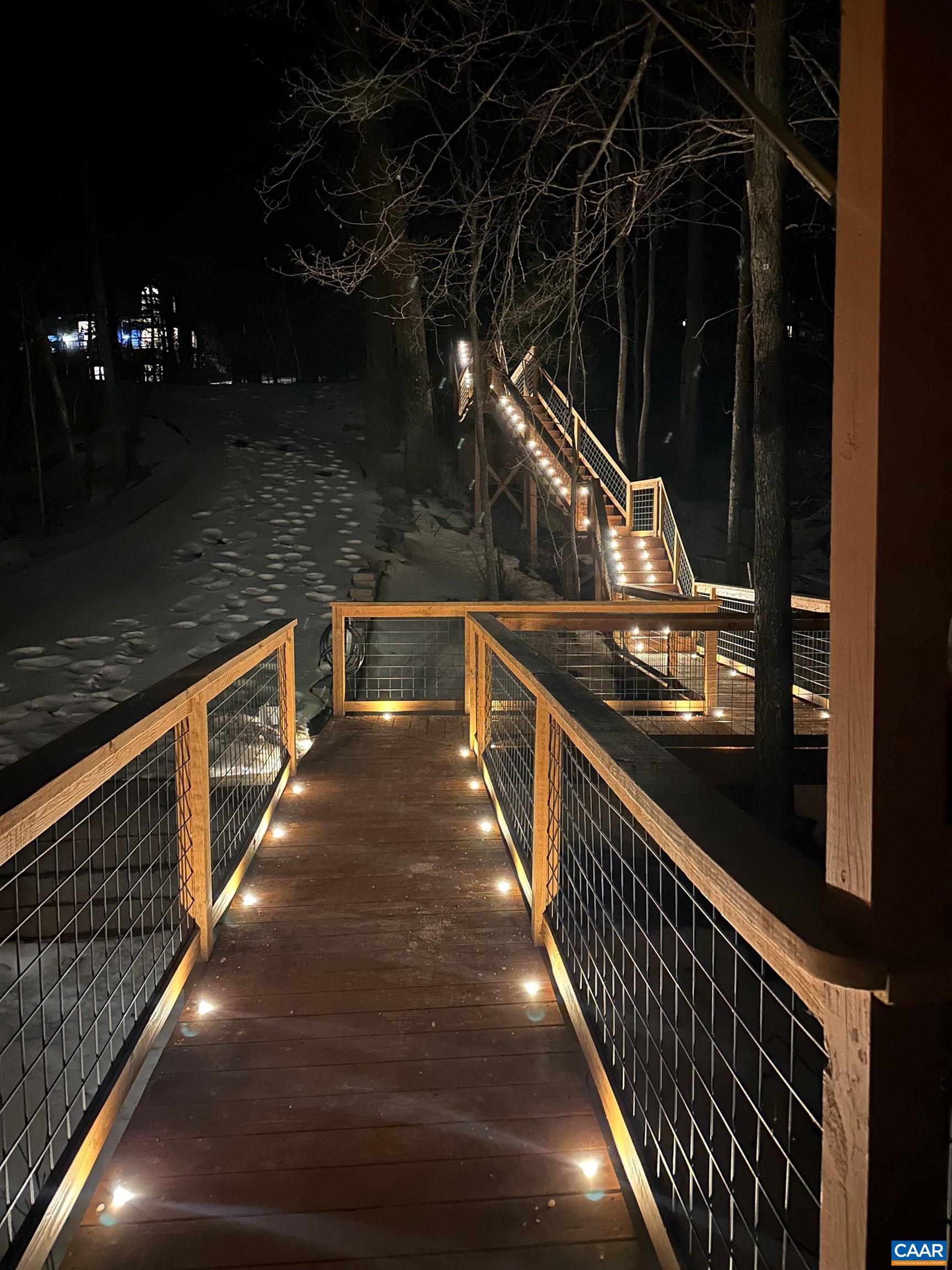 131 Crawfords Edge Wintergreen, VA 22967 - Photo 74 of 75 a view of balcony and deck
