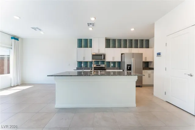$2,250 | 1825 Jennifer Brk Place, North Las Vegas, NV 89084