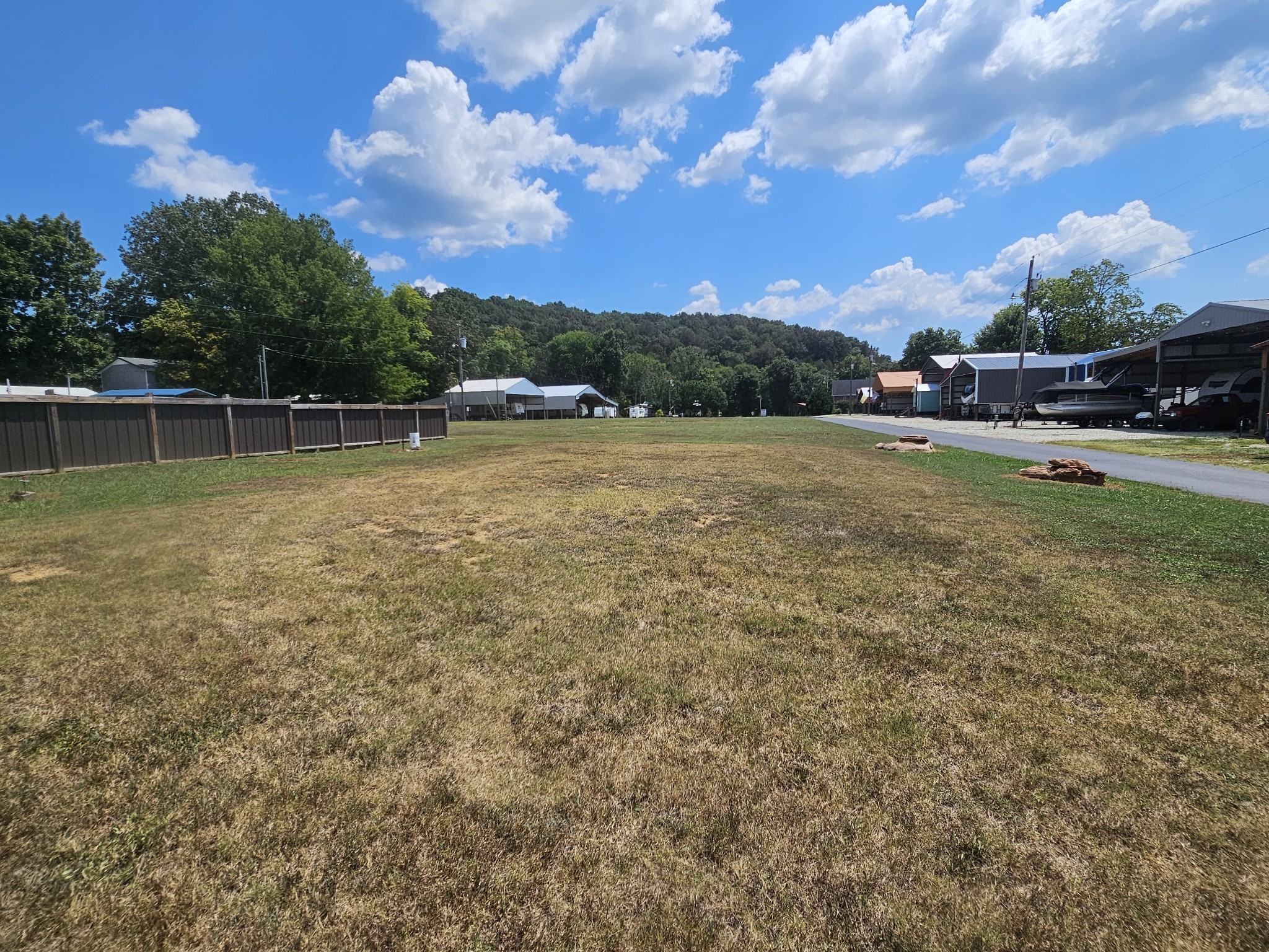625 River Road Clifton, TN 38425 - Photo 42 of 71