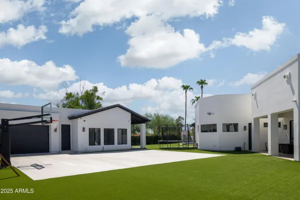 $6,490,000 | 6718 East San Juan Avenue, Paradise Valley, AZ 85253