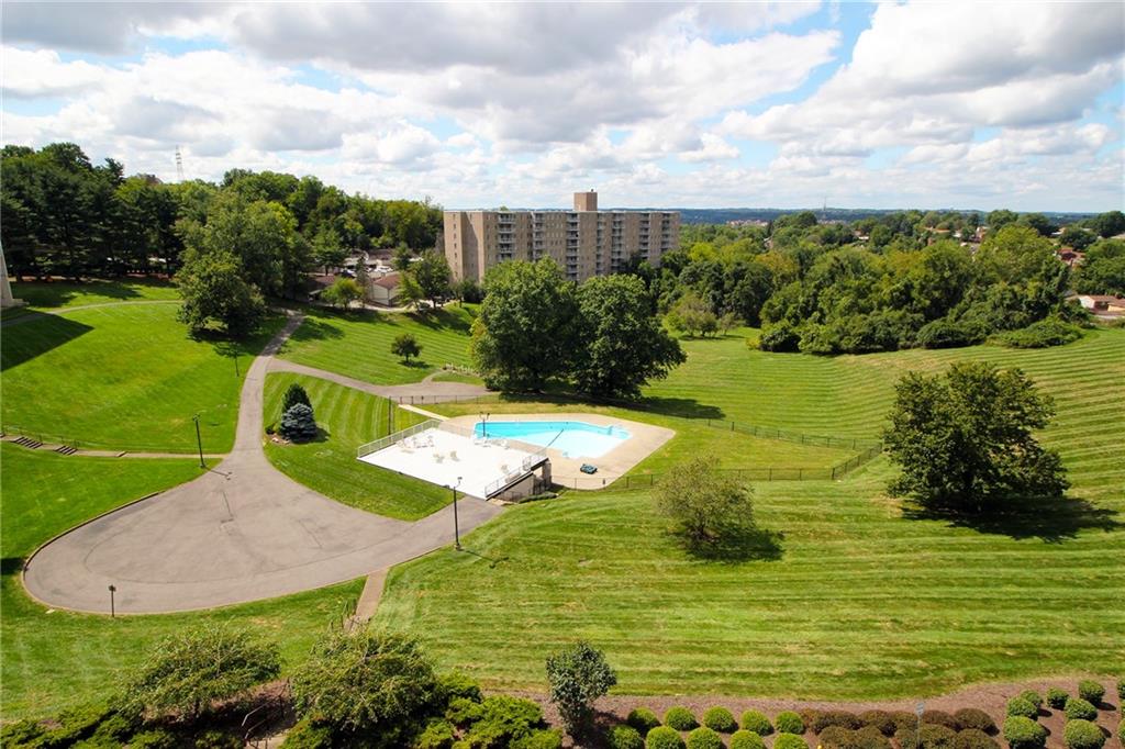 1160 Bower Hill Road, Unit 1101B Pittsburgh, PA 15243 - Photo 31 of 33 an aerial view of a house with a yard basket ball court and outdoor seating