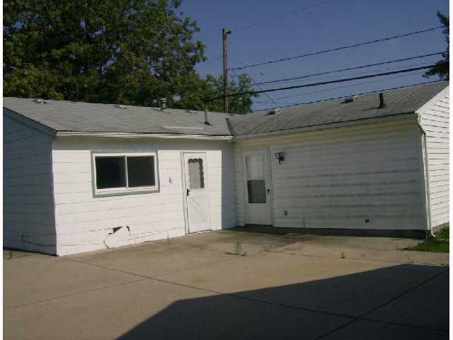 3931 Evanston Road Columbus, OH 43232 - Photo 3 of 7 Gallery Image 3