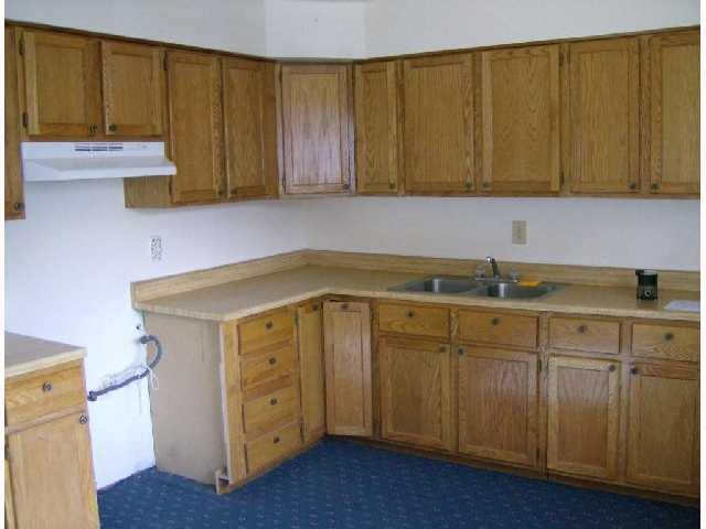 3931 Evanston Road Columbus, OH 43232 - Photo 4 of 7 Gallery Image 4