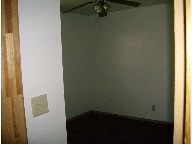 3931 Evanston Road Columbus, OH 43232 - Photo 6 of 7 Gallery Image 6