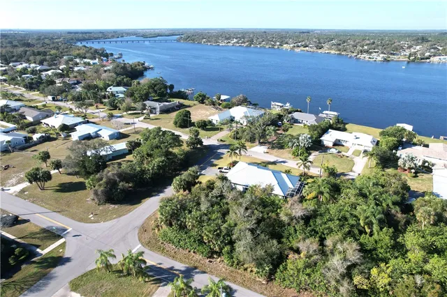 $165,000 | 14425 79th Avenue, Sebastian, FL 32958