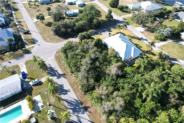 $165,000 | 14425 79th Avenue, Sebastian, FL 32958