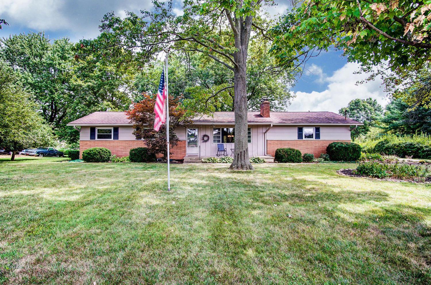 5343 Tussic St Road Westerville, OH 43082 - Photo 3 of 50