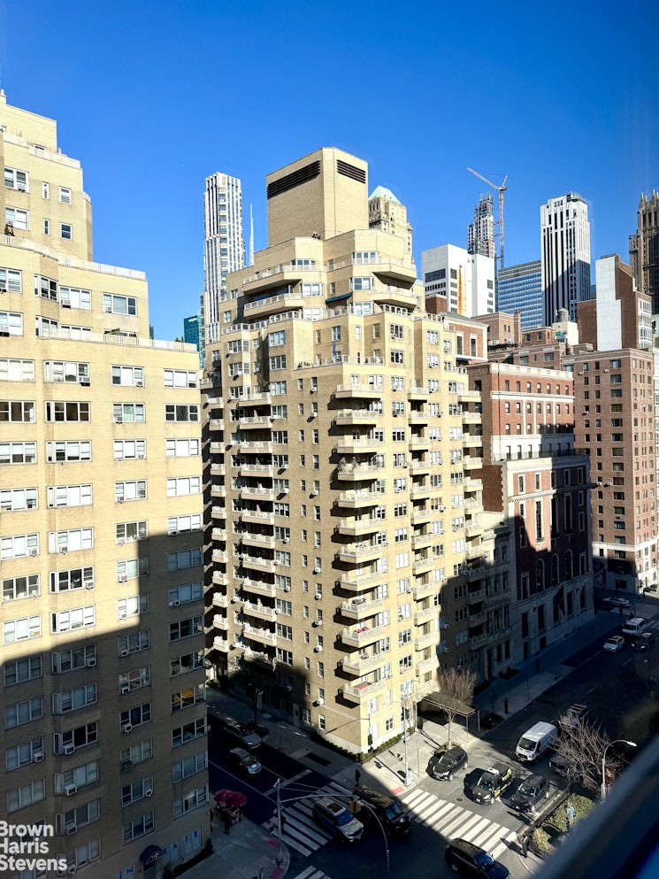 35 Park Avenue, Unit 14F Manhattan, NY 10016 - Photo 8 of 12