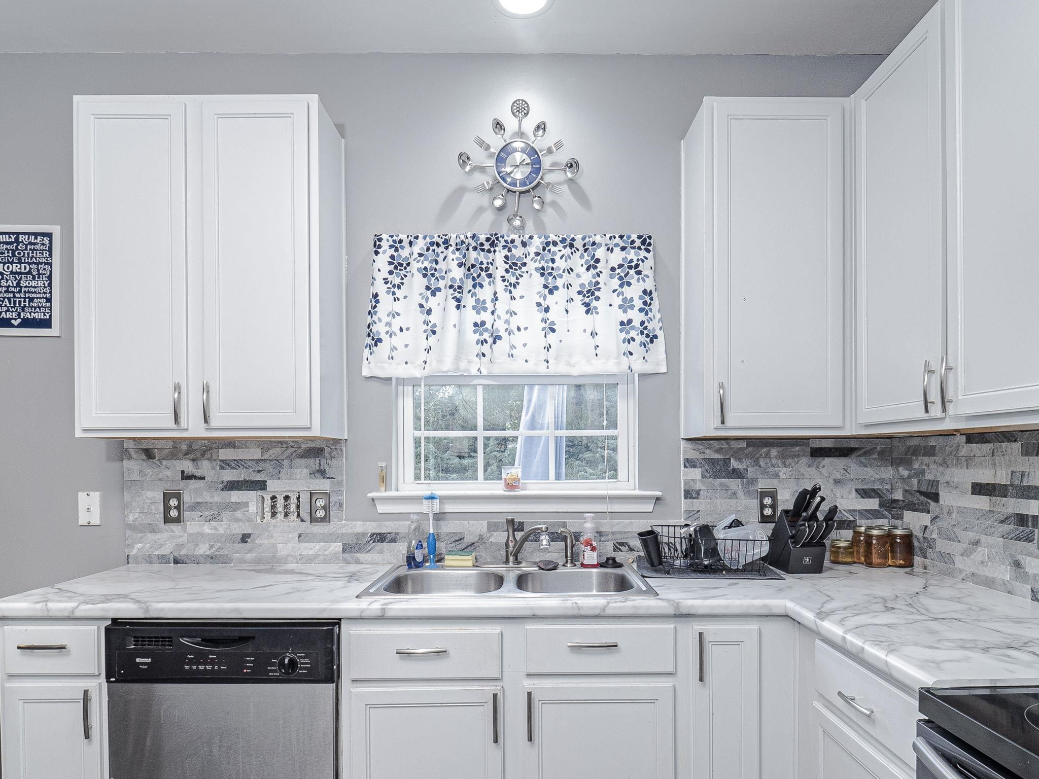 5305 Heather Ridge Lane Raleigh, NC 27610 - Photo 15 of 22 Photo 15