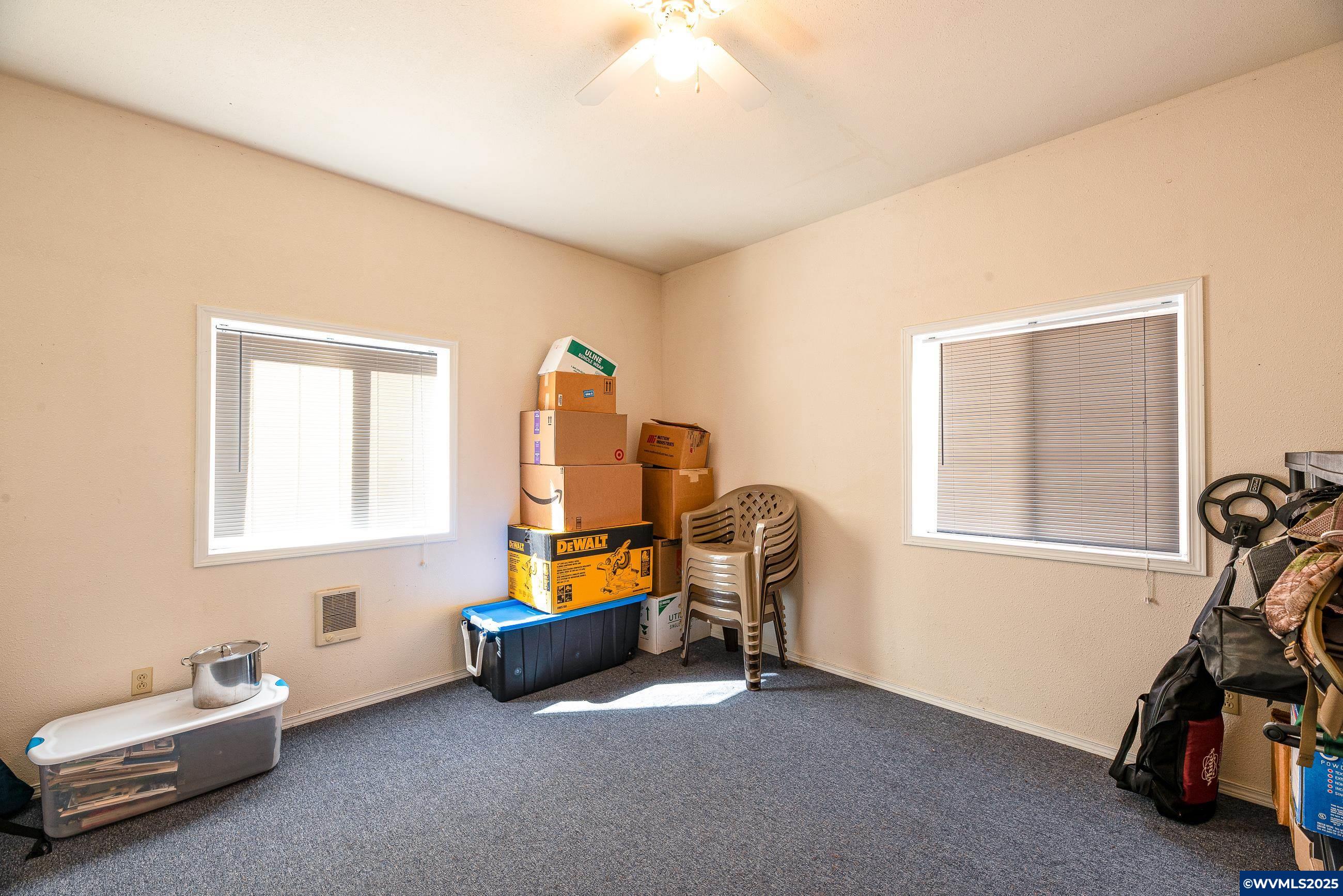 30830 Pineway Road Lebanon, OR 97355 - Photo 37 of 47 Gallery Image 37