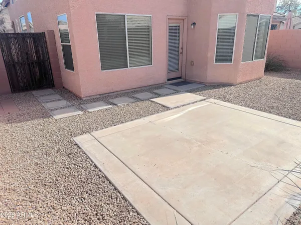 $2,400 | 4106 East Chambers Street, Phoenix, AZ 85040