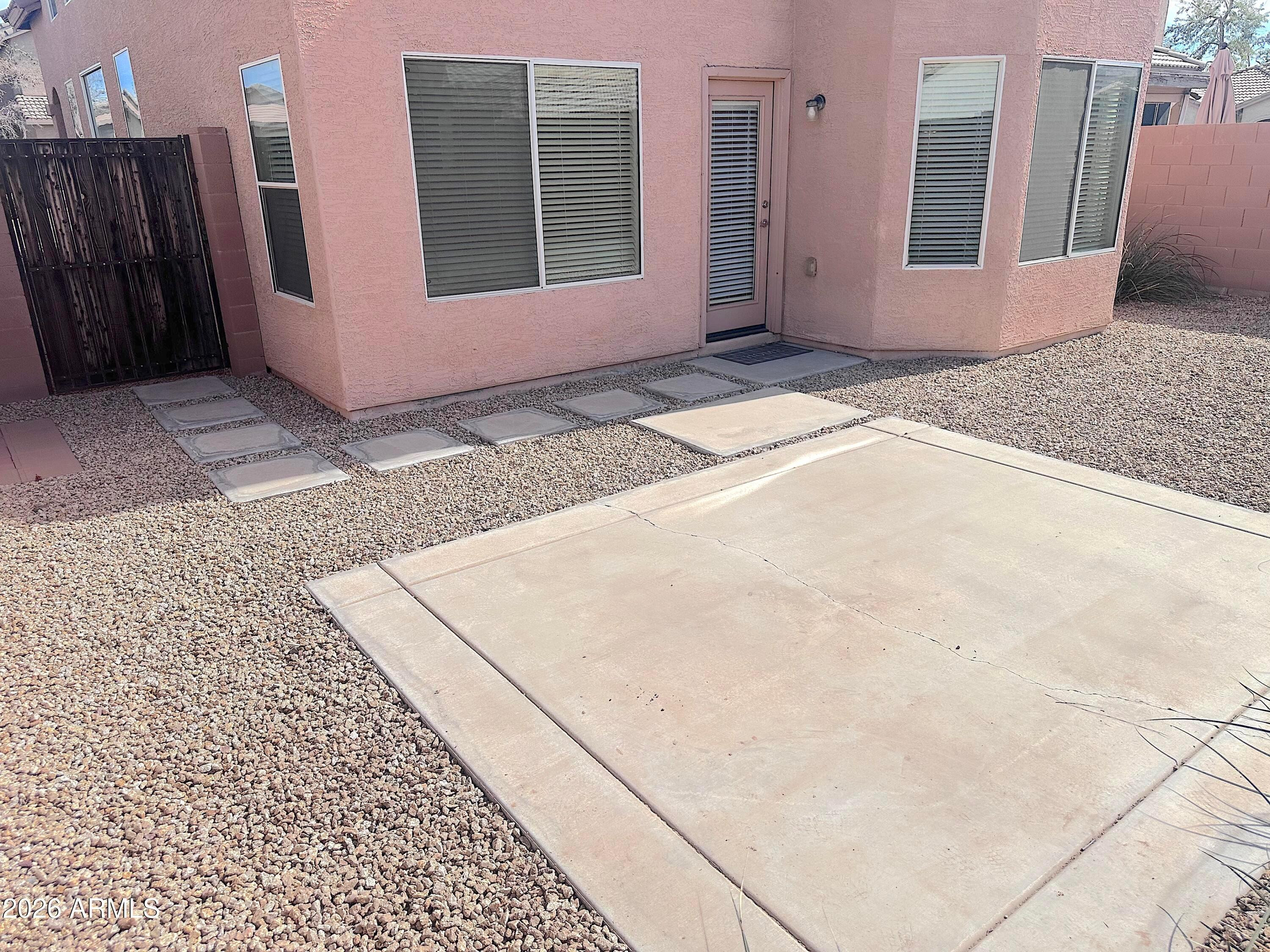 4106 East Chambers Street Phoenix, AZ 85040 - Photo 30 of 33 a view of an empty room