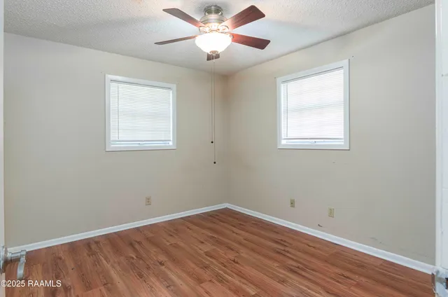 $1,800 | 101 South Wakefield Drive, Lafayette, LA 70503