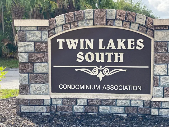 a view of sign board