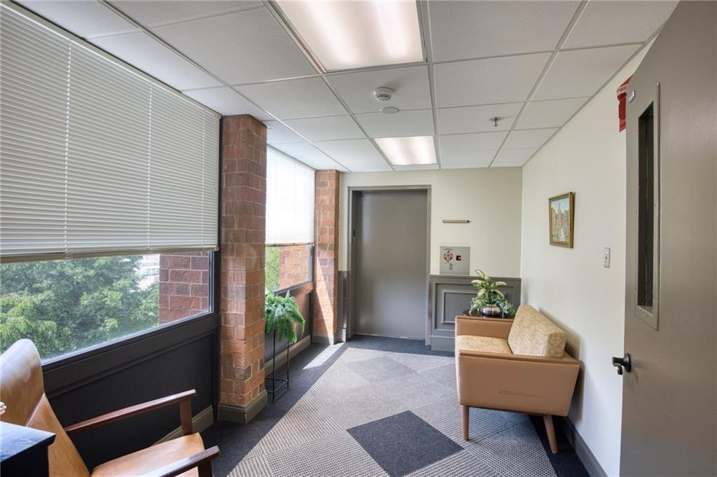 300 Johnson Ferry Road, Unit B1007 Sandy Springs, GA 30328 - Photo 35 of 46