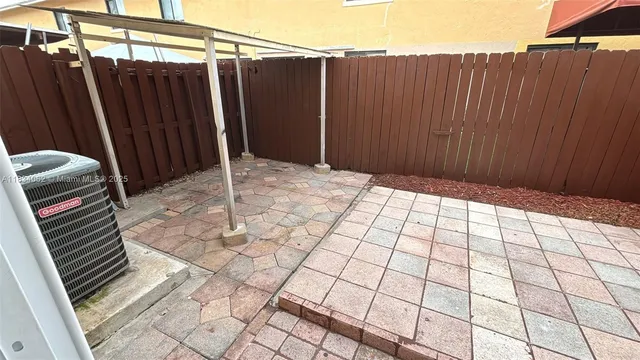 $325,000 | 7382 Southwest 152nd Avenue, Unit 206, Miami, FL 33193