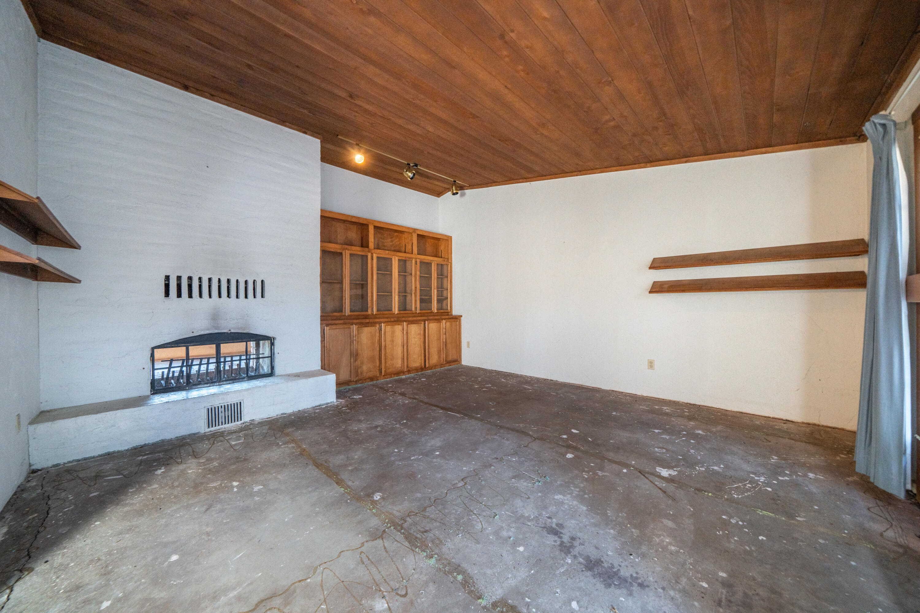 12852 Walker Ridge Drive Redding, CA 96003 - Photo 11 of 49 12852 Walker Ridge Dr-16