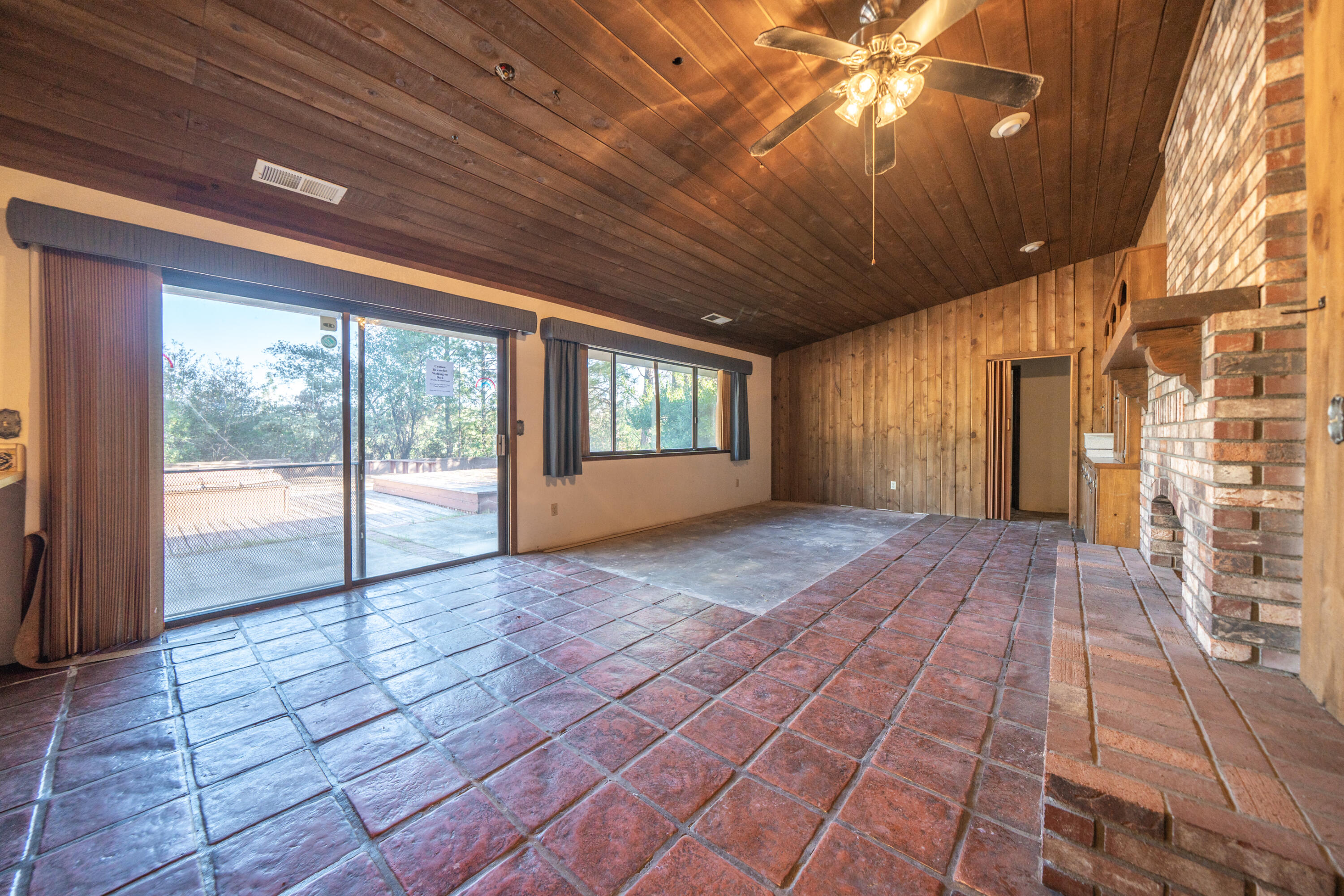 12852 Walker Ridge Drive Redding, CA 96003 - Photo 13 of 49 12852 Walker Ridge Dr-18