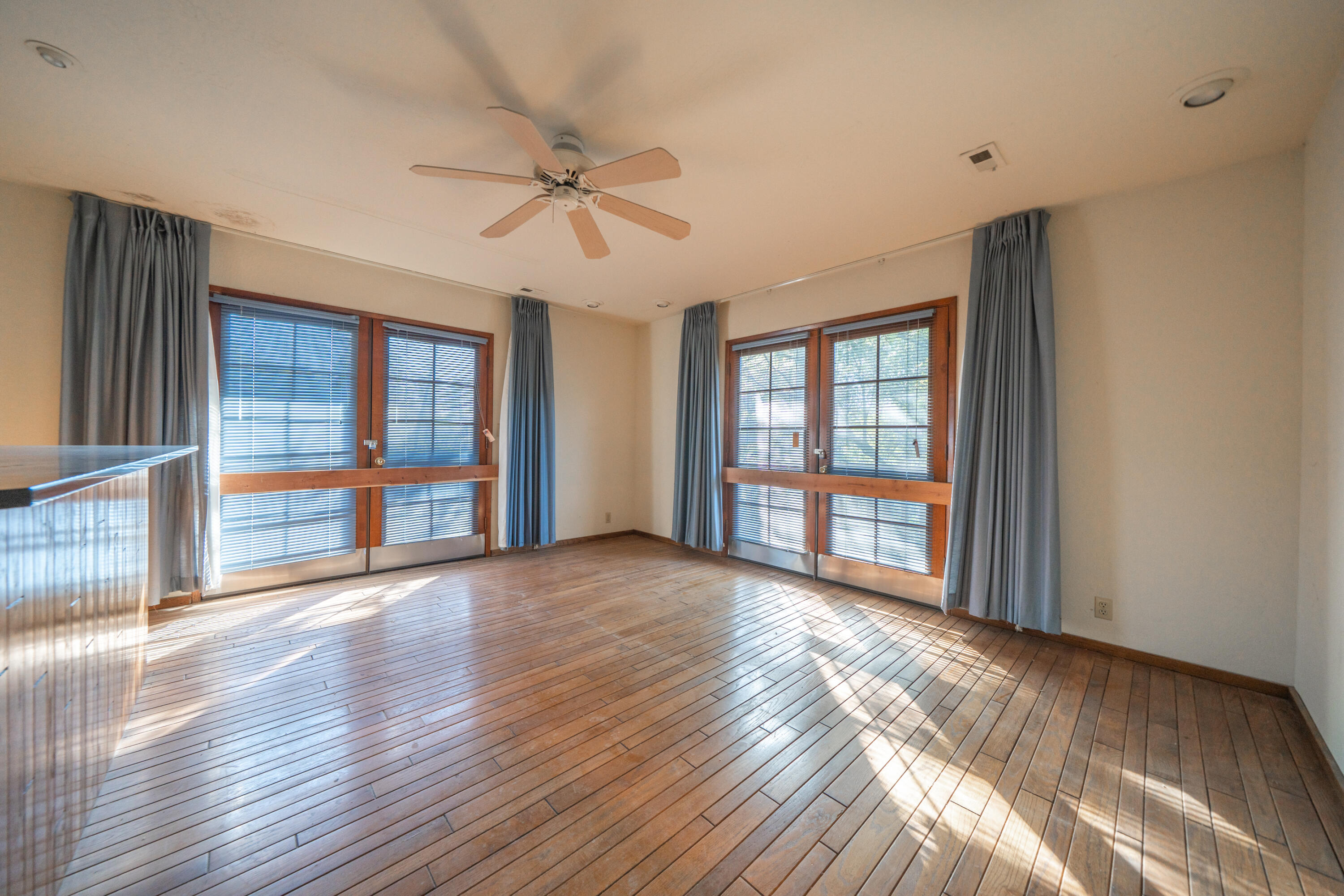 12852 Walker Ridge Drive Redding, CA 96003 - Photo 23 of 49 12852 Walker Ridge Dr-29