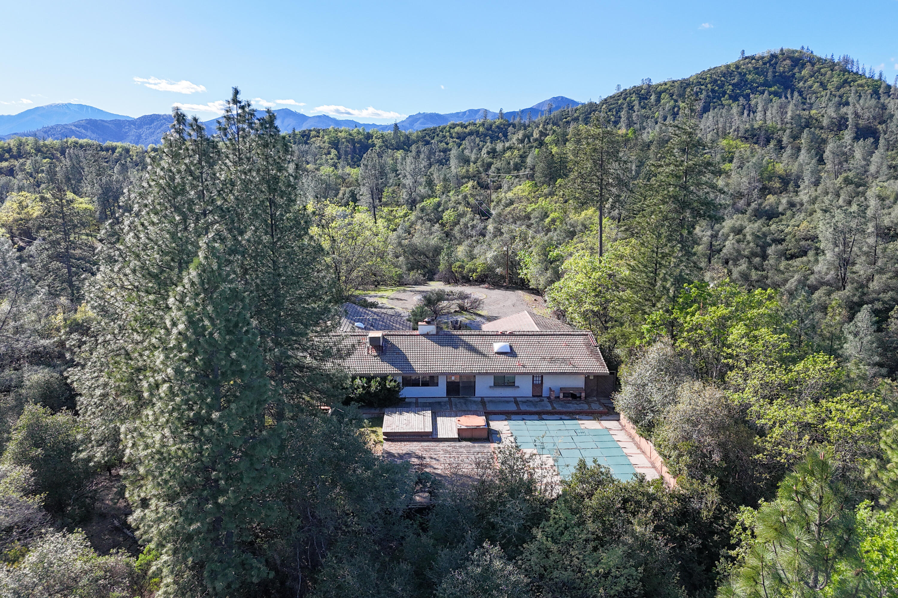 12852 Walker Ridge Drive Redding, CA 96003 - Photo 45 of 49 Drone-17