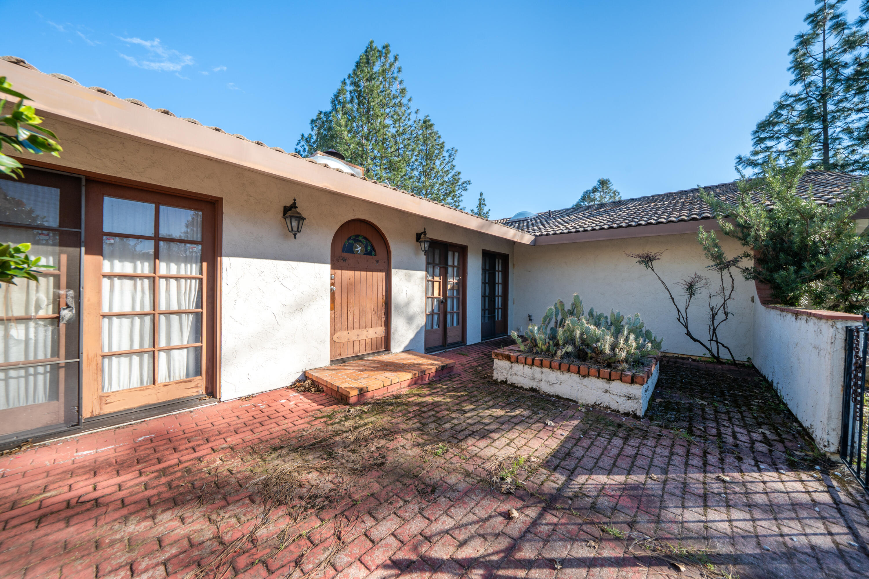 12852 Walker Ridge Drive Redding, CA 96003 - Photo 7 of 49 12852 Walker Ridge Dr-12