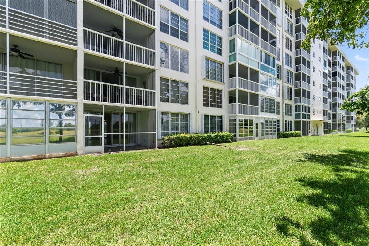 3080 North Course Drive, Unit 102 Pompano Beach, FL 33069 - Photo 17 of 18 Photo 17