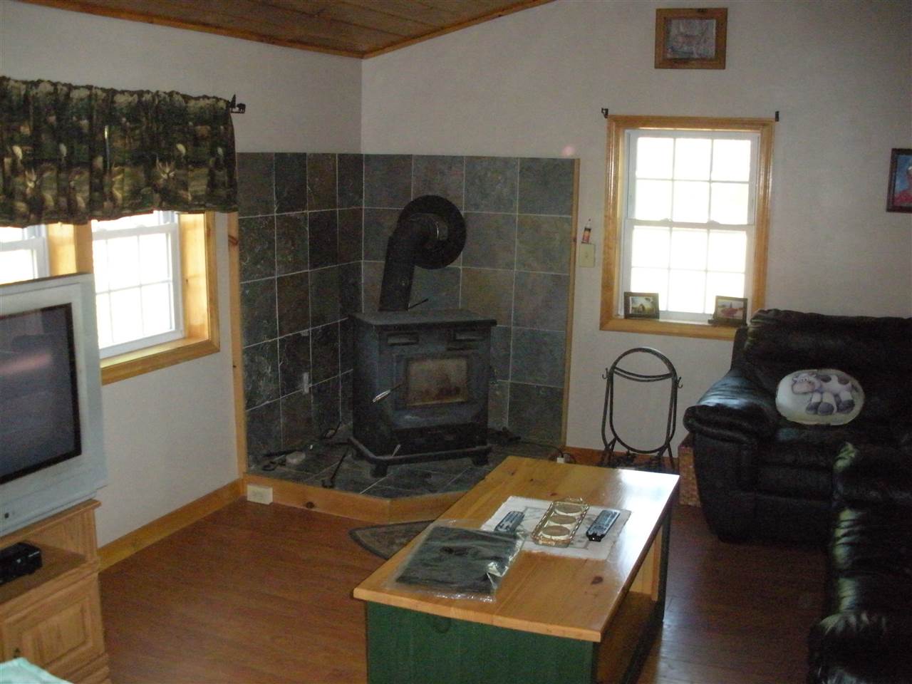 225 Fairgrounds Road Plymouth, NH 03264 - Photo 11 of 17 Gallery Image 11