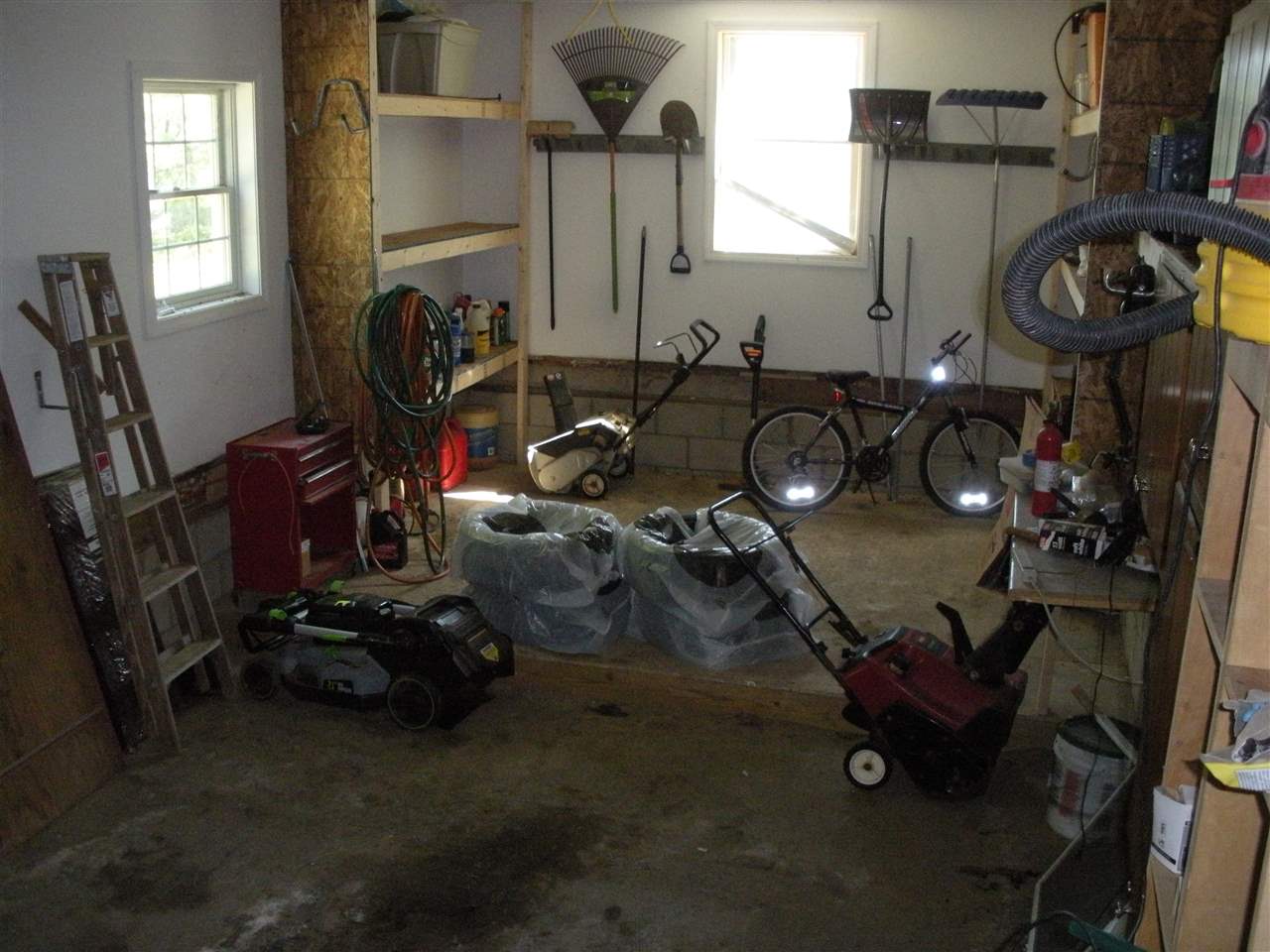 225 Fairgrounds Road Plymouth, NH 03264 - Photo 5 of 17 Gallery Image 5
