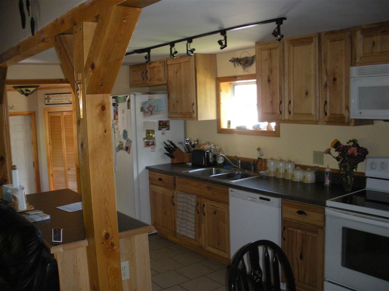 225 Fairgrounds Road Plymouth, NH 03264 - Photo 10 of 17 Gallery Image 10