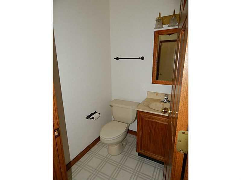 1203 Ryan Springfield, OH 45503 - Photo 11 of 24