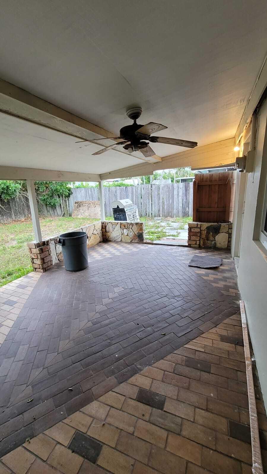 6092 Haddon Road West Palm Beach, FL 33417 - Photo 14 of 17 PHOTO-2023-04-12-13-28-47