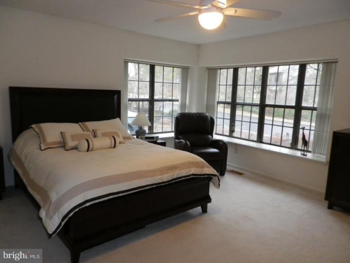 17 Fox Hollow Road Voorhees, NJ 08043 - Photo 12 of 25 Gallery Image 12