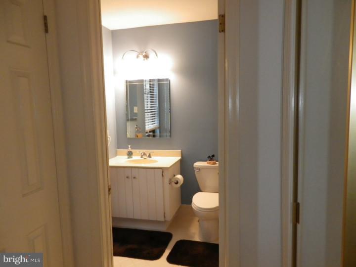 17 Fox Hollow Road Voorhees, NJ 08043 - Photo 14 of 25 Gallery Image 14