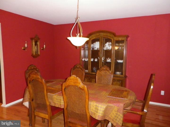 17 Fox Hollow Road Voorhees, NJ 08043 - Photo 3 of 25 Gallery Image 3
