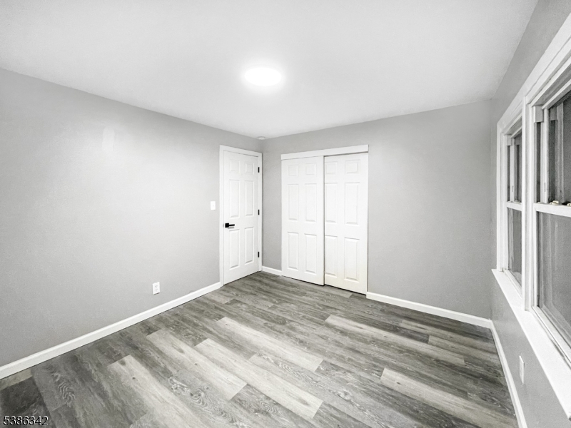 208 Fayette Avenue Wayne, NJ 07470 - Photo 6 of 23