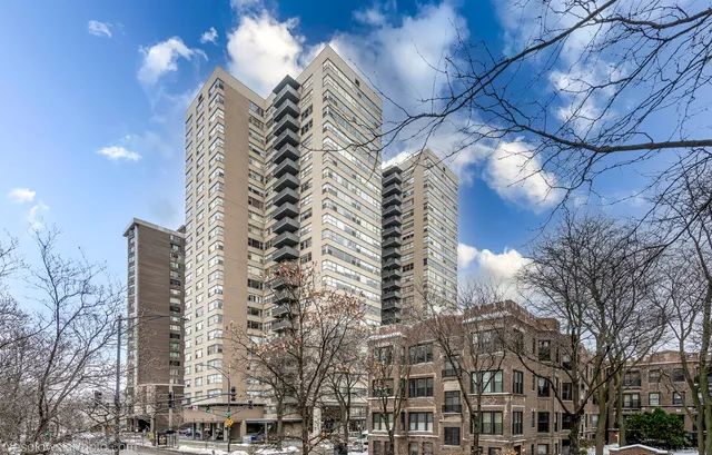 $145,000 | 6301 North Sheridan Road, Unit 6C, Chicago, IL 60660