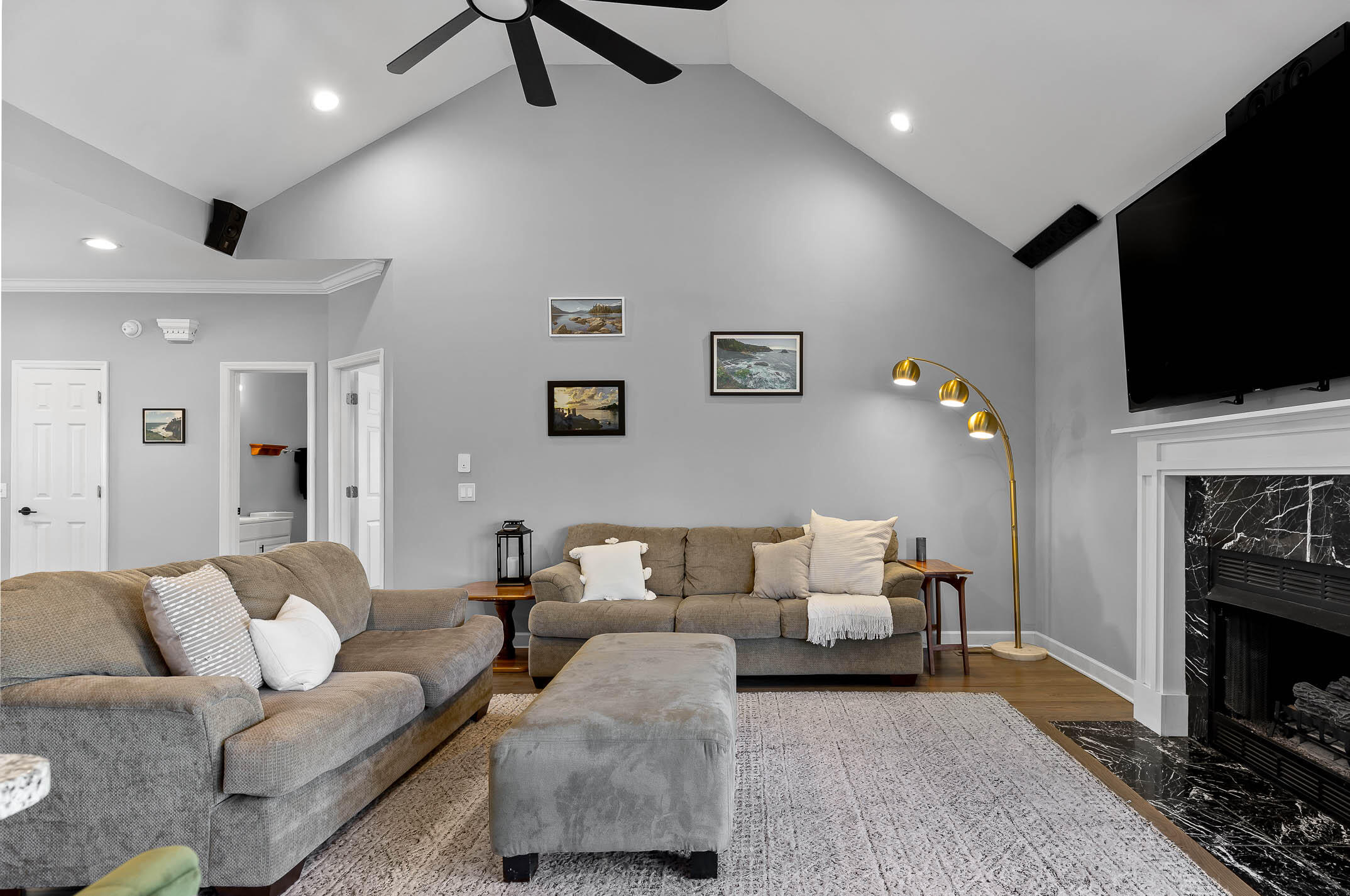 7901 Hamilton Mill Drive Chattanooga, TN 37421 - Photo 14 of 28 Living Area