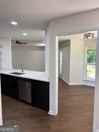 $285,900 | 1204 22nd Pl Valley, Valley, AL 36854