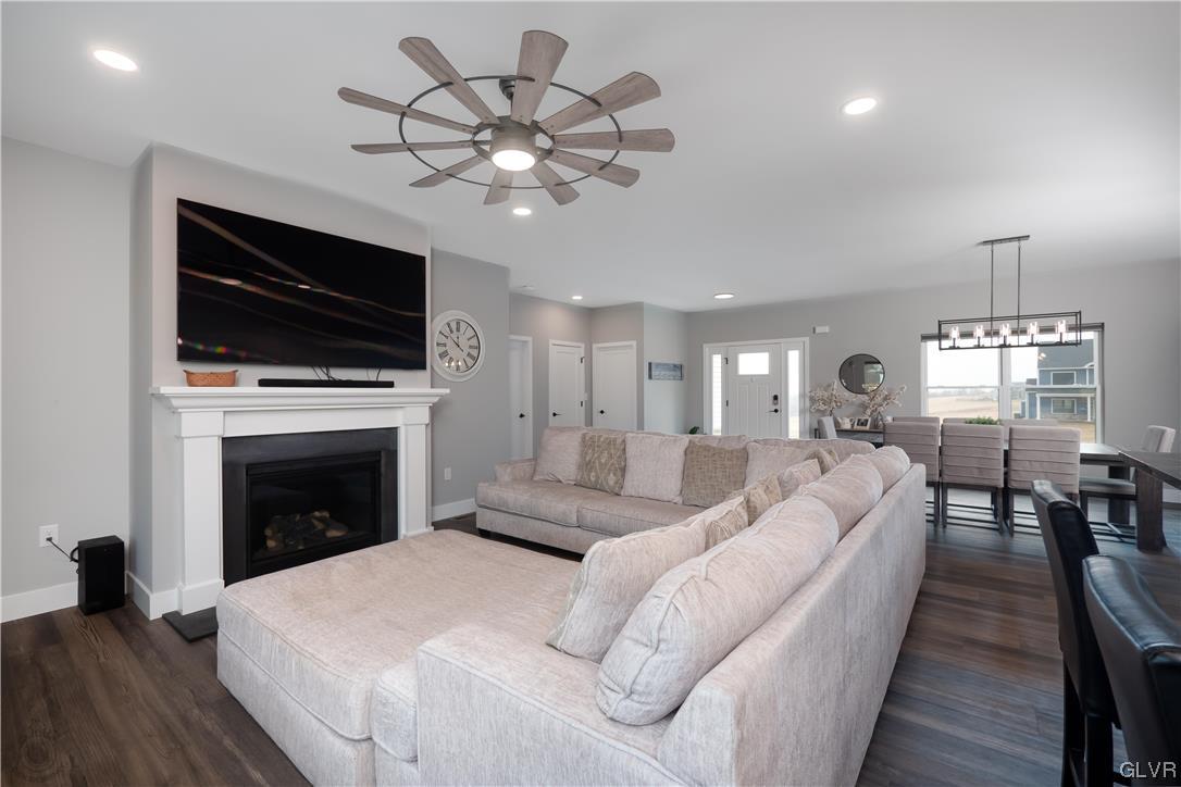 785 Emerald Valley Lane Bangor, PA 18013 - Photo 6 of 28 a living room with furniture fireplace and flat screen tv